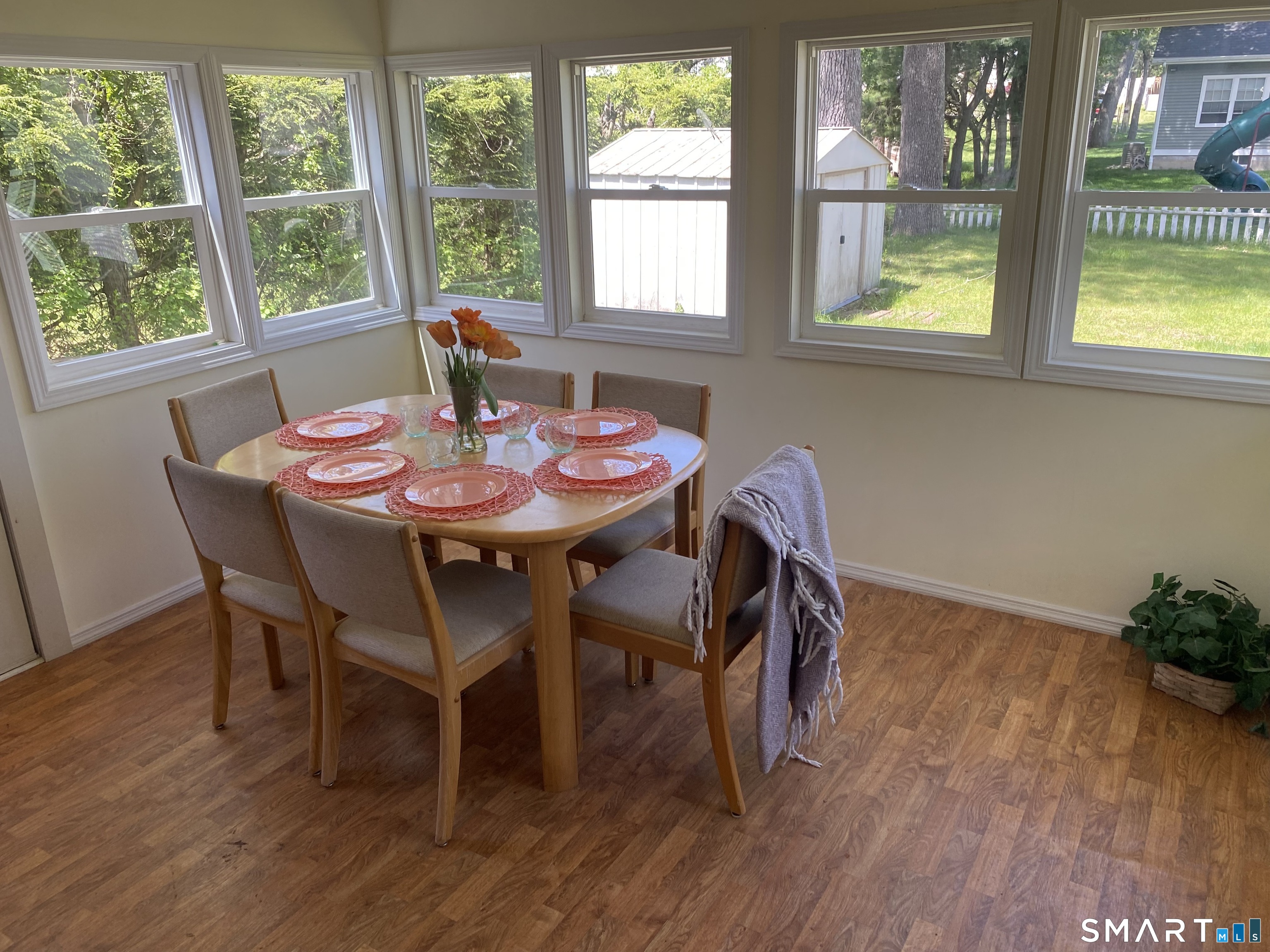 31 West Shore Drive Enfield CT 06082
