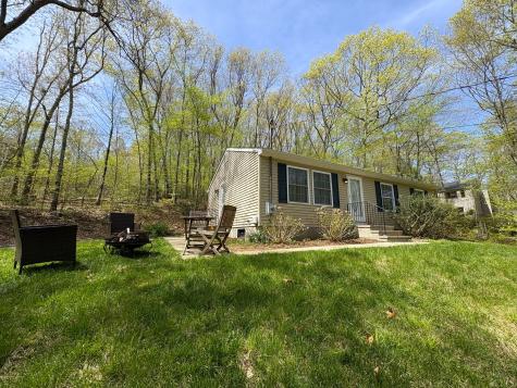 161 Old New London Road Salem CT 06420