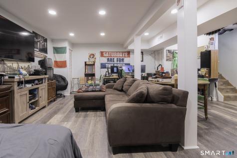 744 Russell Street New Haven CT 06513
