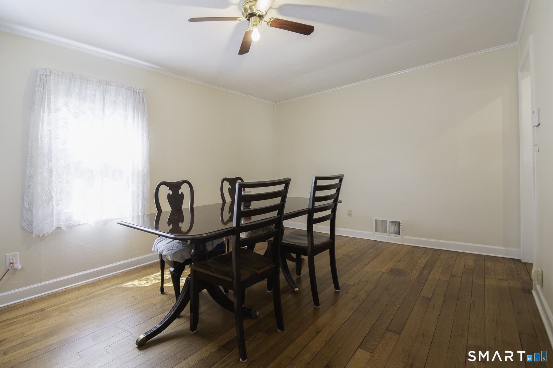 744 Russell Street New Haven CT 06513