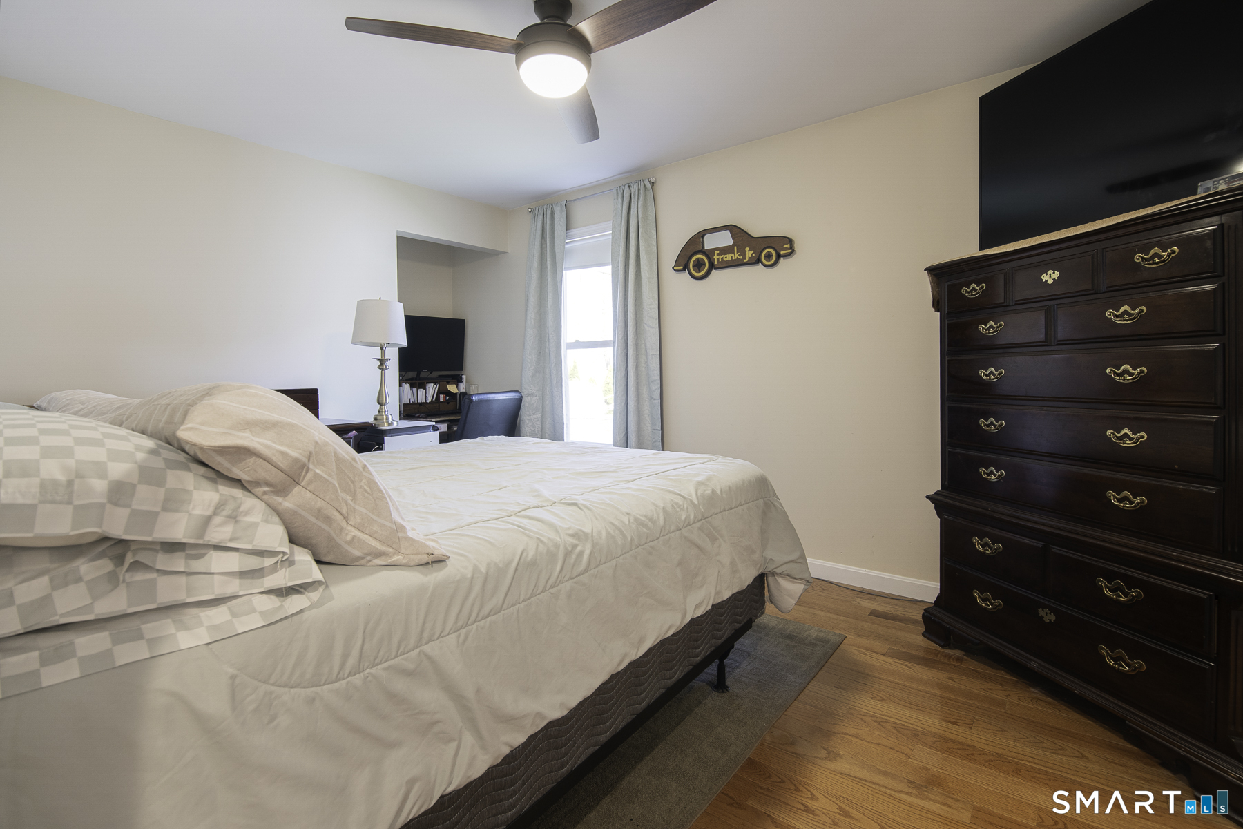 744 Russell Street New Haven CT 06513