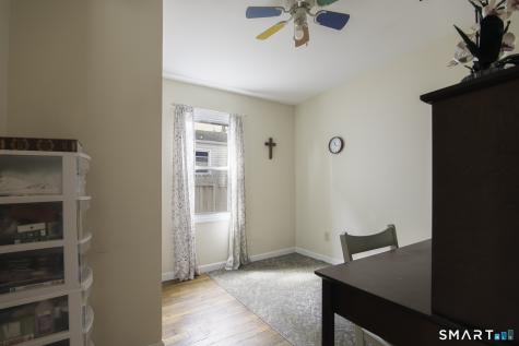 744 Russell Street New Haven CT 06513