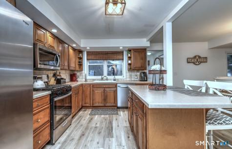 2 Paris Street Milford CT 06460