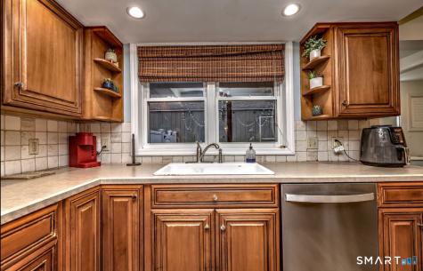 2 Paris Street Milford CT 06460