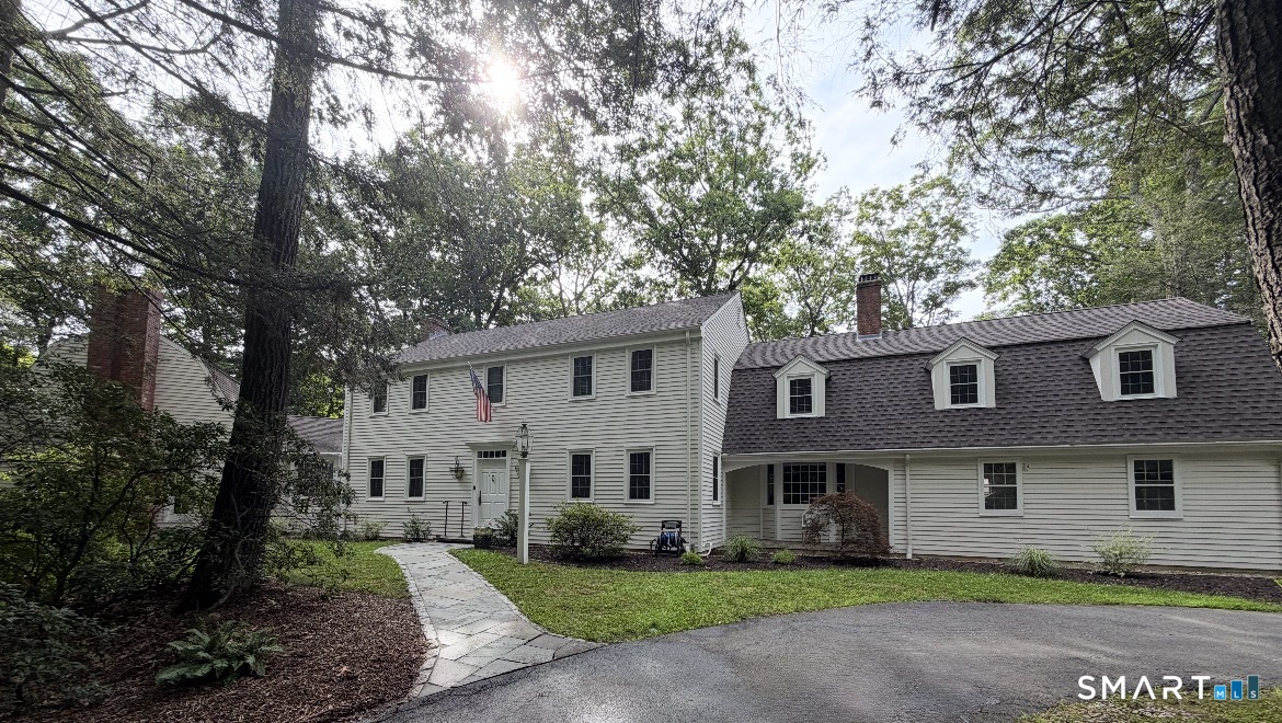10 Metacomet Road Farmington CT 06032