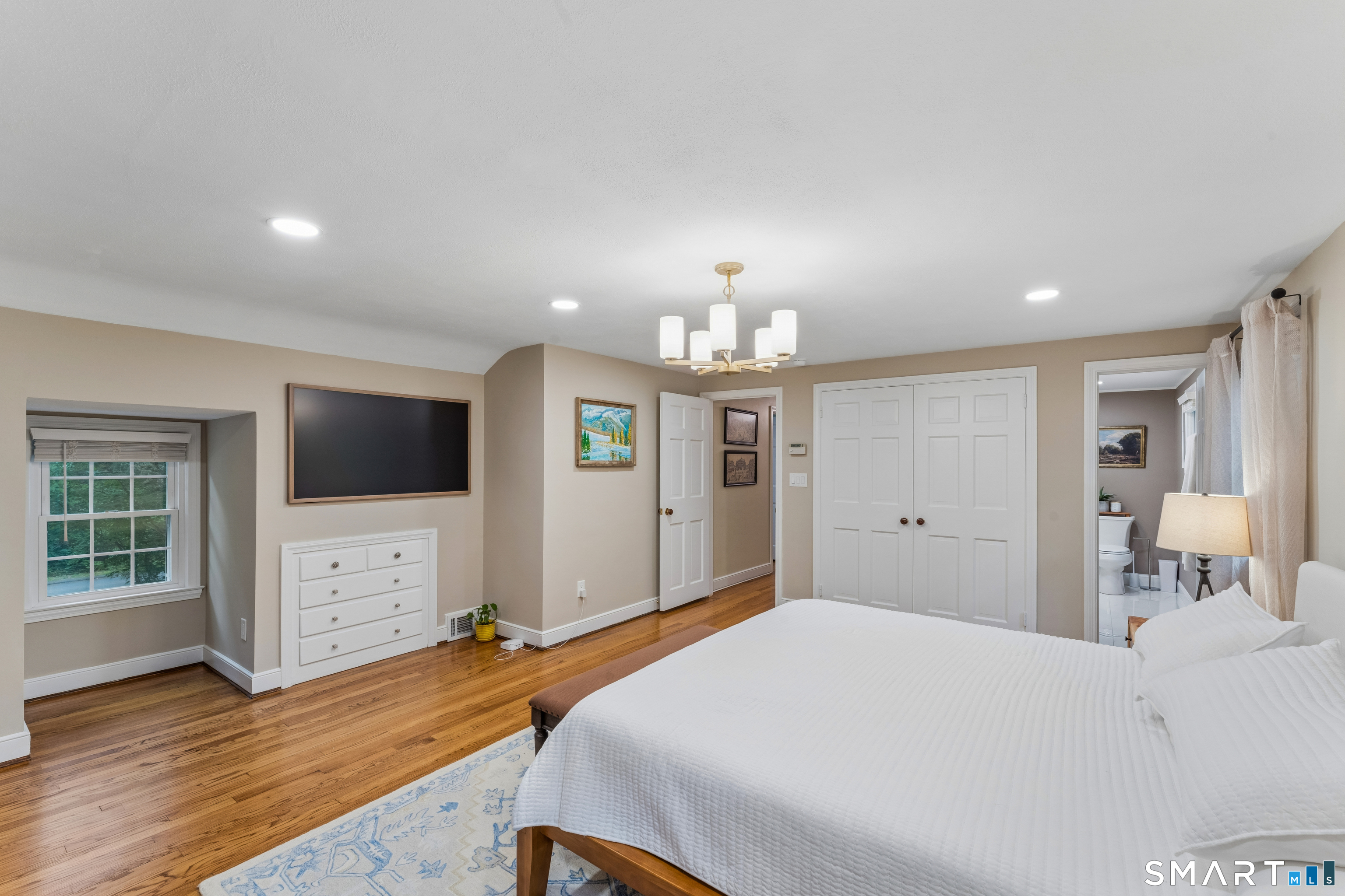 10 Metacomet Road Farmington CT 06032