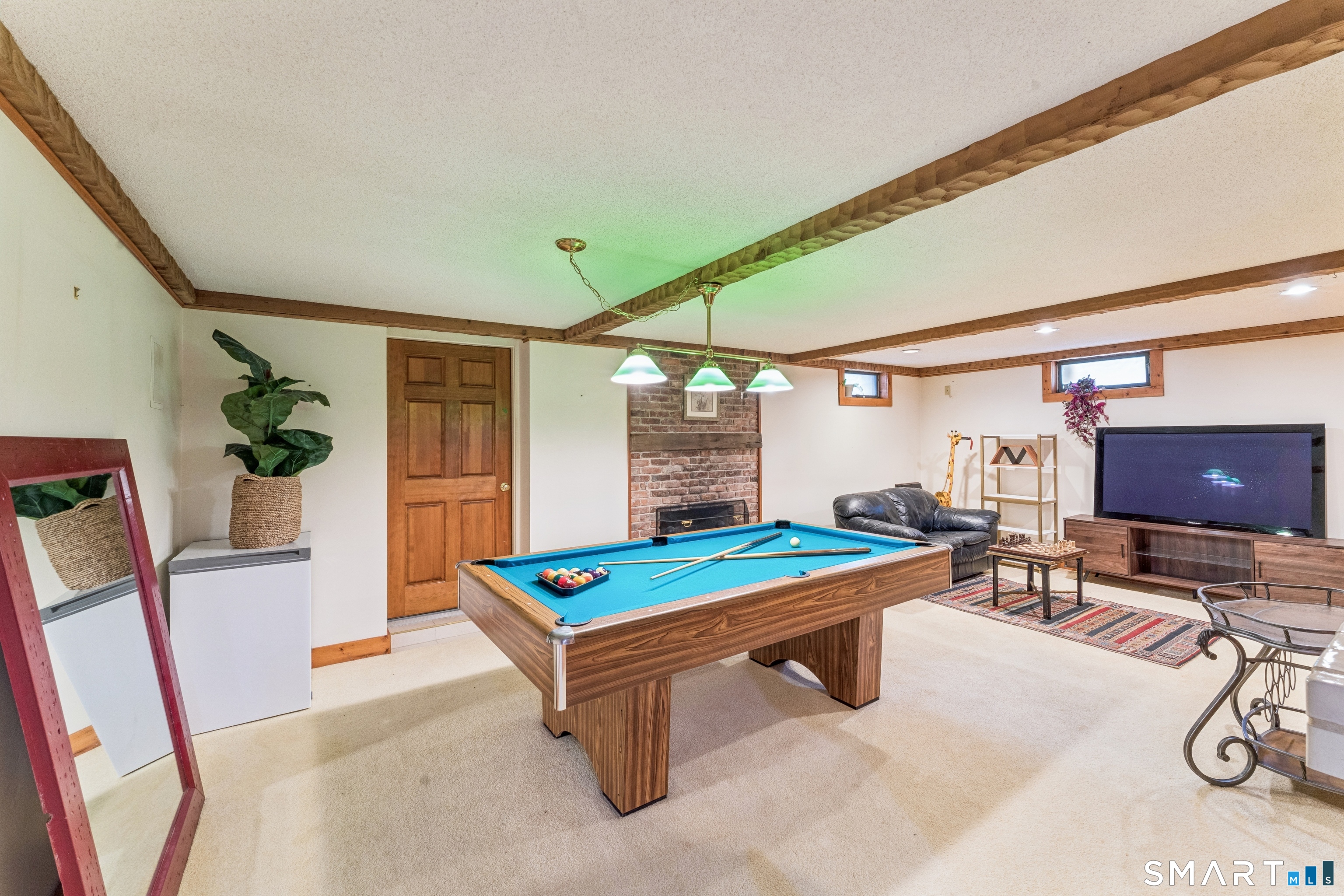 10 Metacomet Road Farmington CT 06032