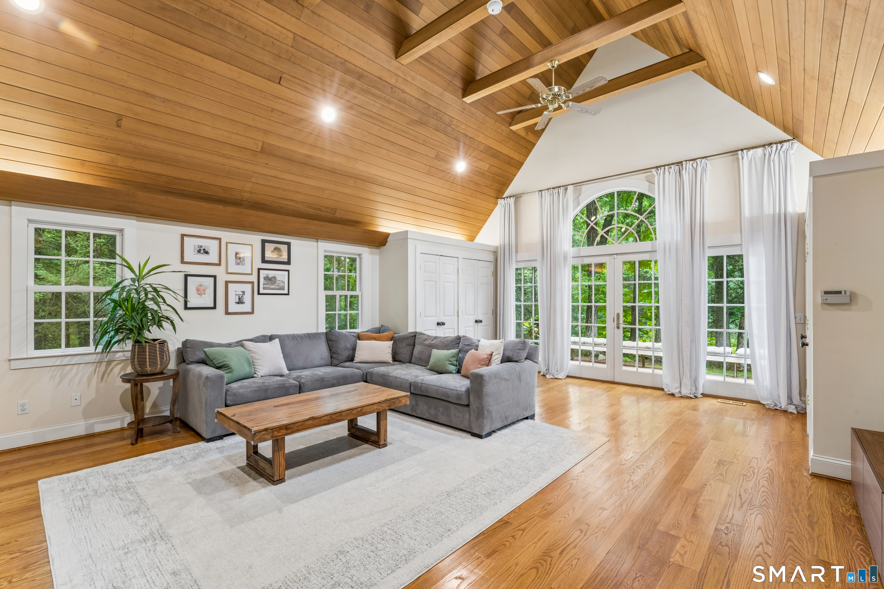 10 Metacomet Road Farmington CT 06032