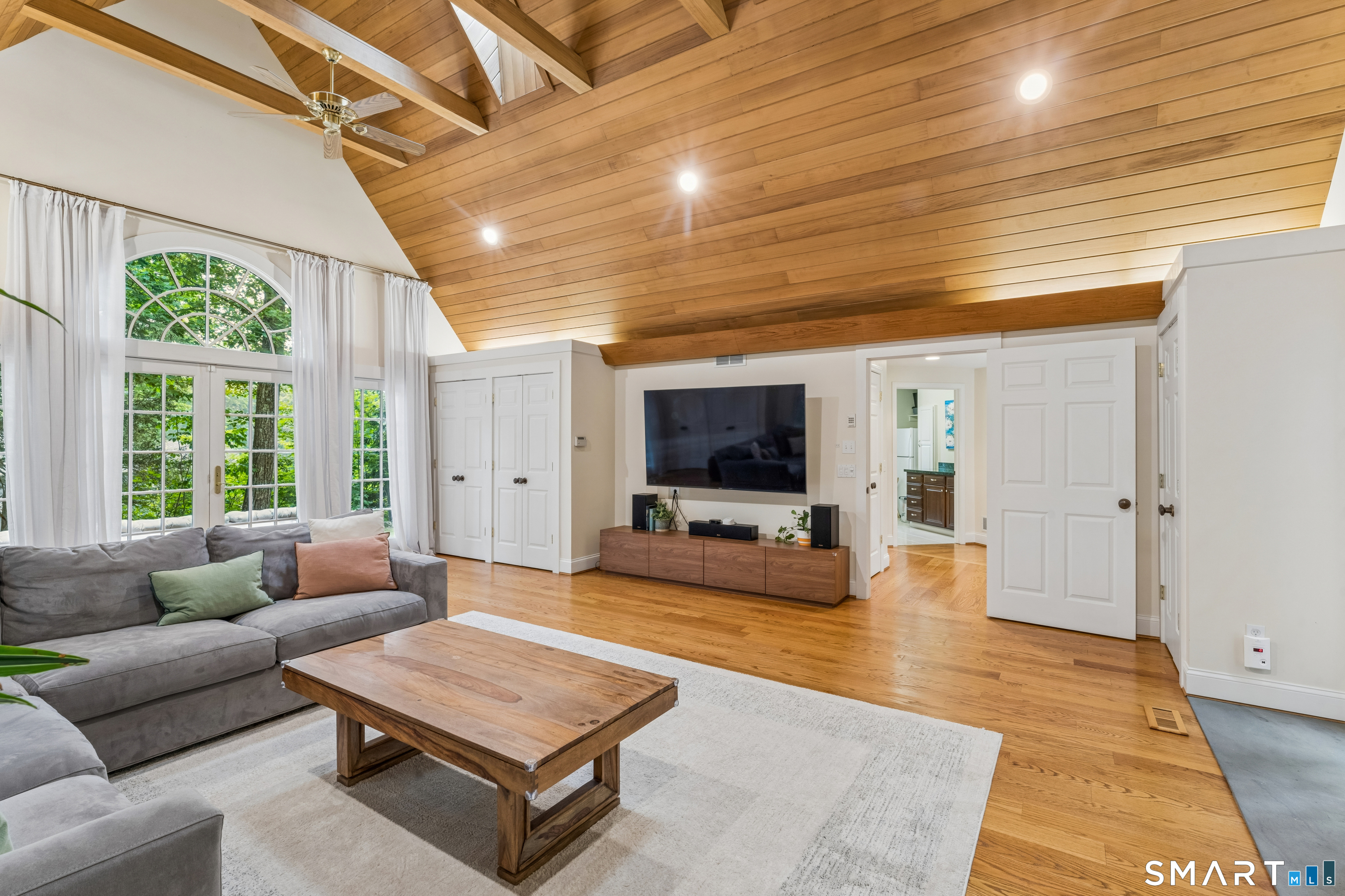 10 Metacomet Road Farmington CT 06032