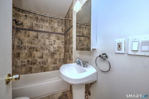 150 Hillcrest Road Bridgeport CT 06606