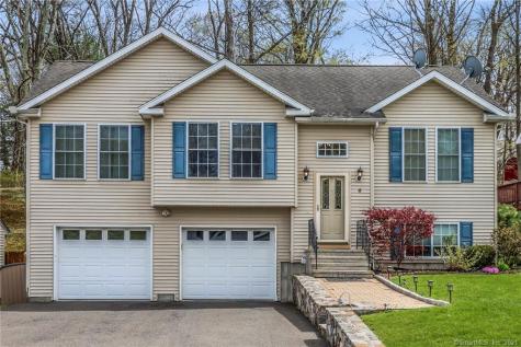 6 Virginia Avenue Danbury CT 06810