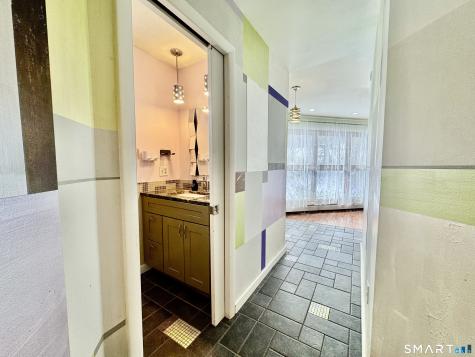 25 Coachman Pike Ledyard CT 06339