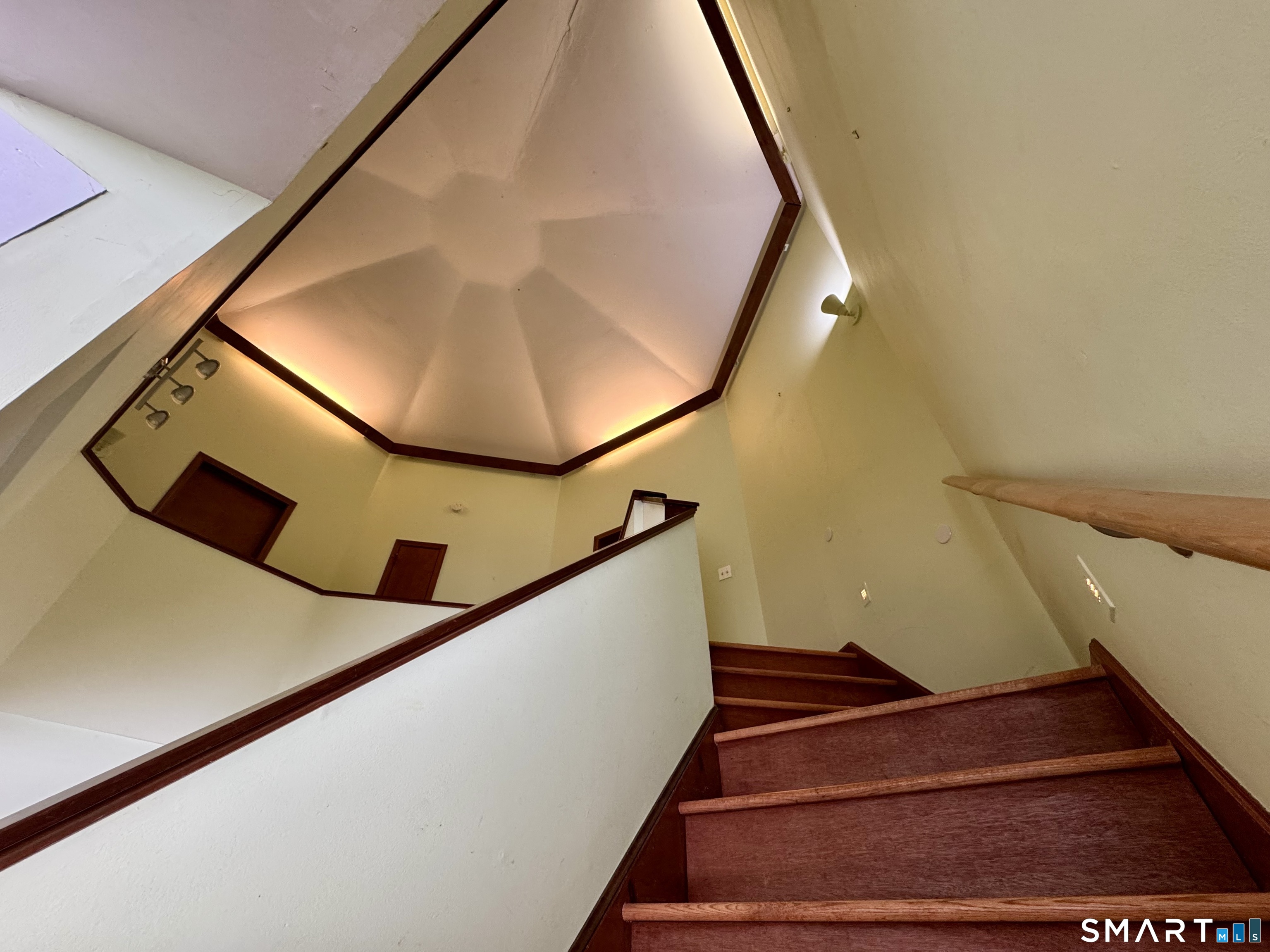 25 Coachman Pike Ledyard CT 06339