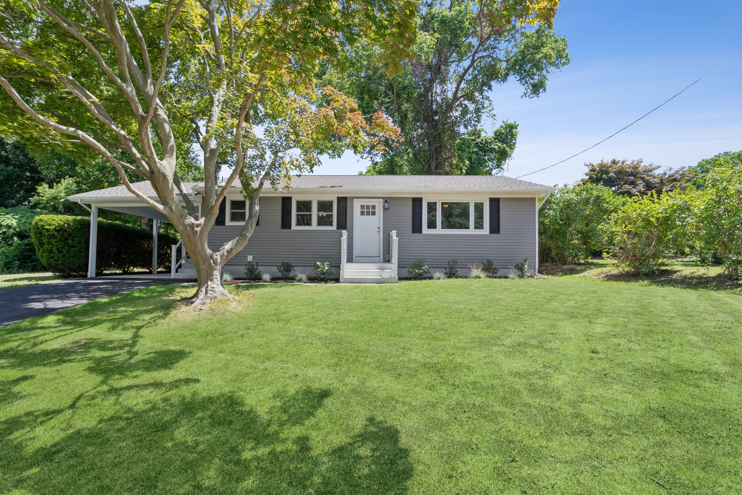 18 Orient Avenue Milford CT 06460