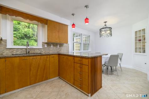 59 Apple Tree Drive Stamford CT 06906