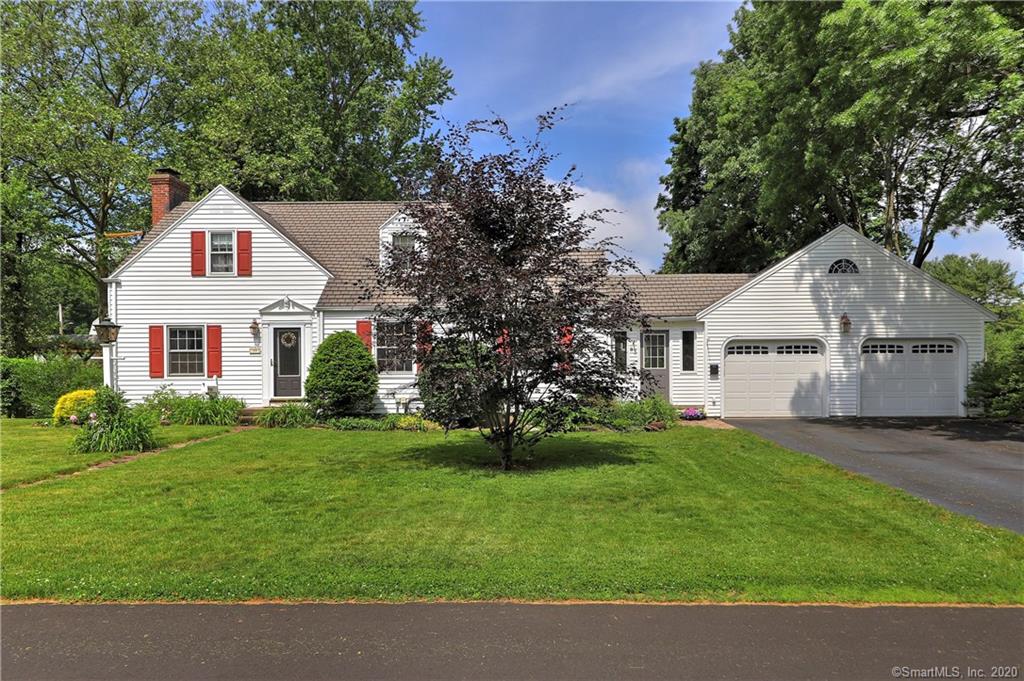 85 Round Hill Road North Haven CT 06473