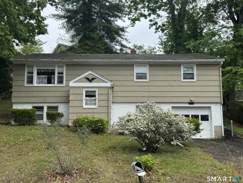 665 Bradley Street East Haven CT 06512