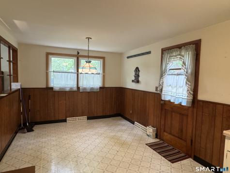 665 Bradley Street East Haven CT 06512