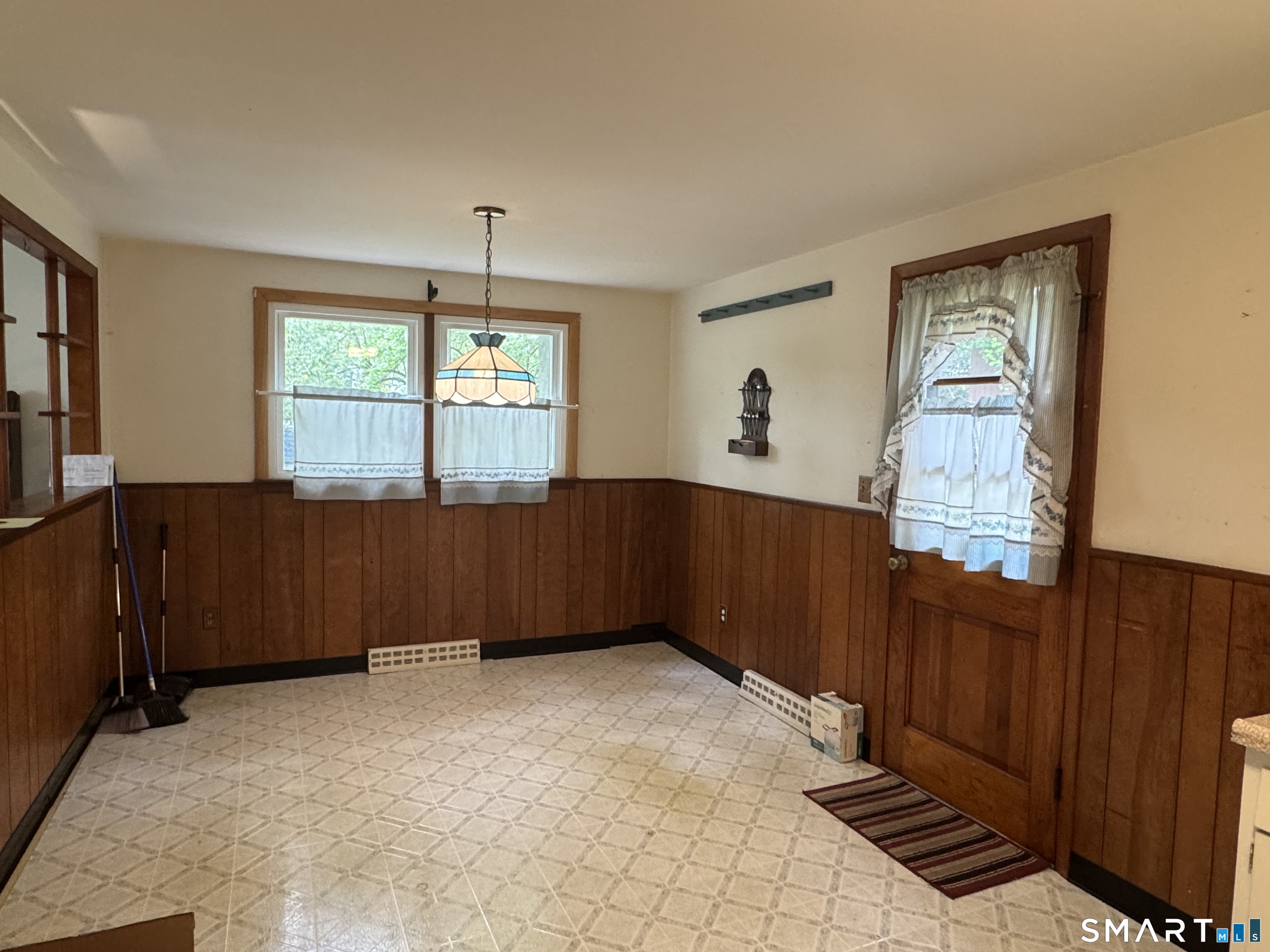 665 Bradley Street East Haven CT 06512