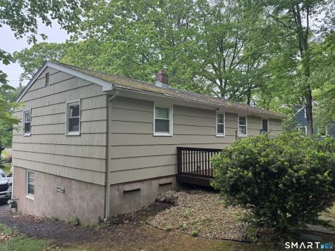 665 Bradley Street East Haven CT 06512