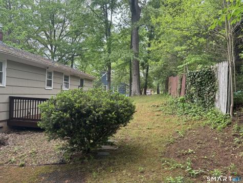 665 Bradley Street East Haven CT 06512