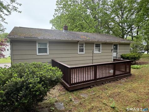 665 Bradley Street East Haven CT 06512