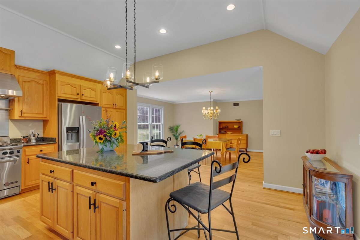34 Collier Road Wethersfield CT 06109