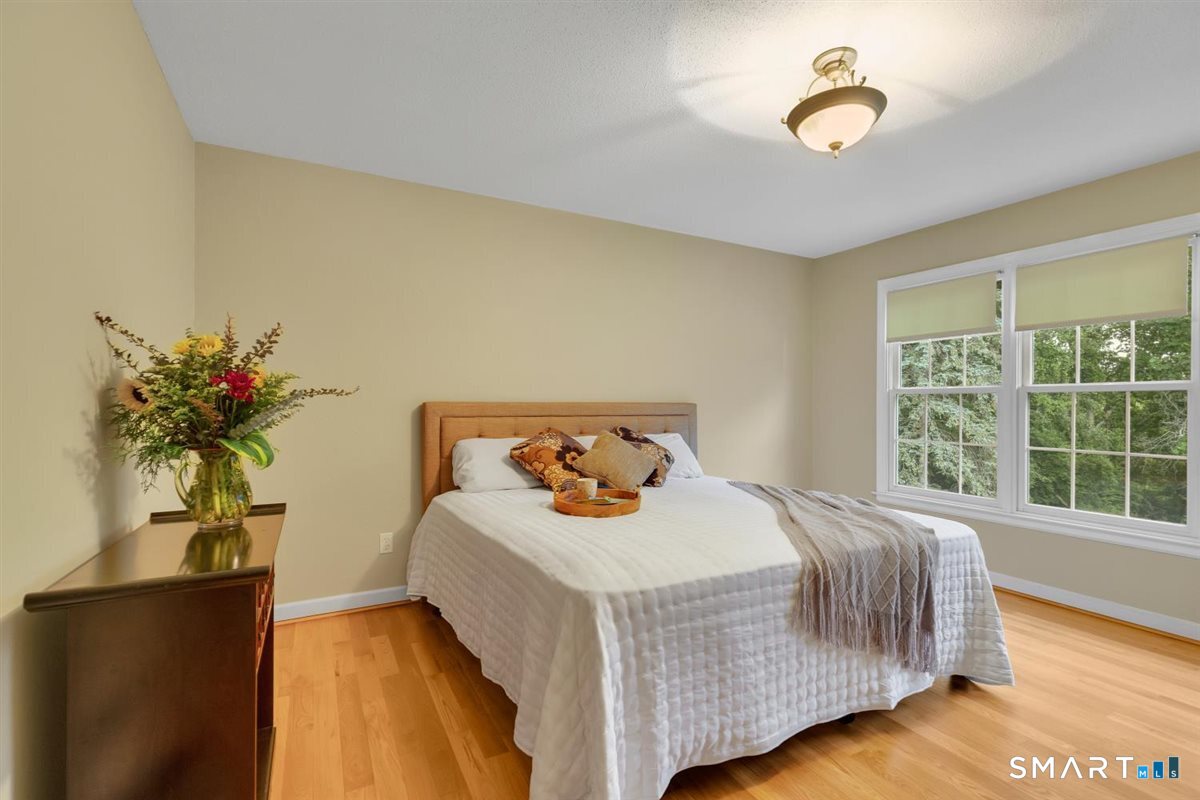 34 Collier Road Wethersfield CT 06109