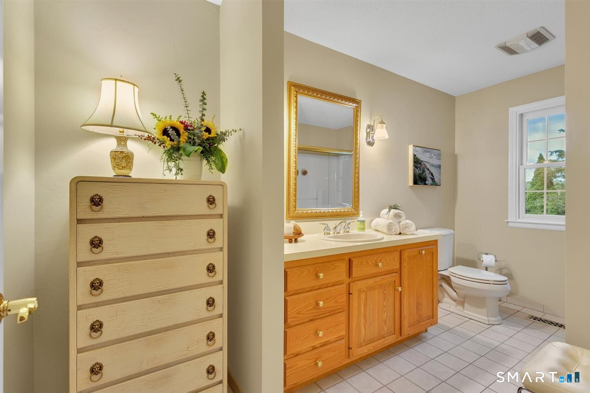 34 Collier Road Wethersfield CT 06109