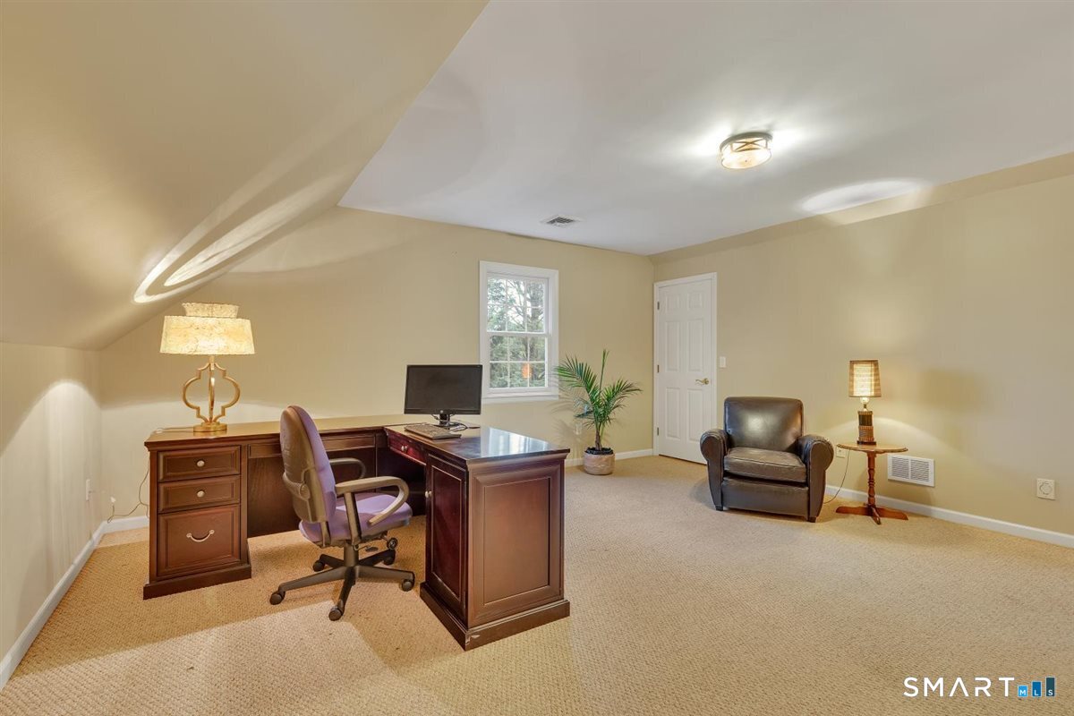 34 Collier Road Wethersfield CT 06109