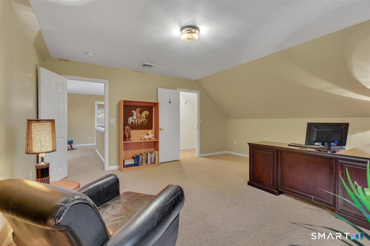 34 Collier Road Wethersfield CT 06109