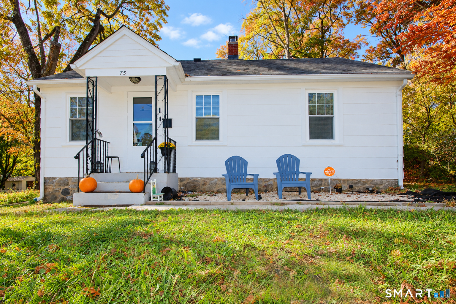 Waterbury CT, 75 Ellsmere Avenue