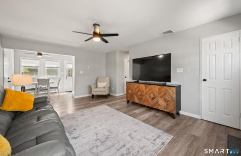 30 Apple Street Wallingford CT 06492
