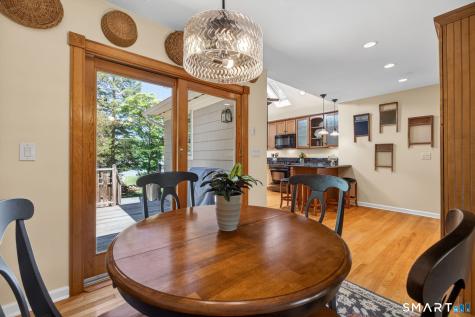 8 Liberty Ridge Clinton CT 06413
