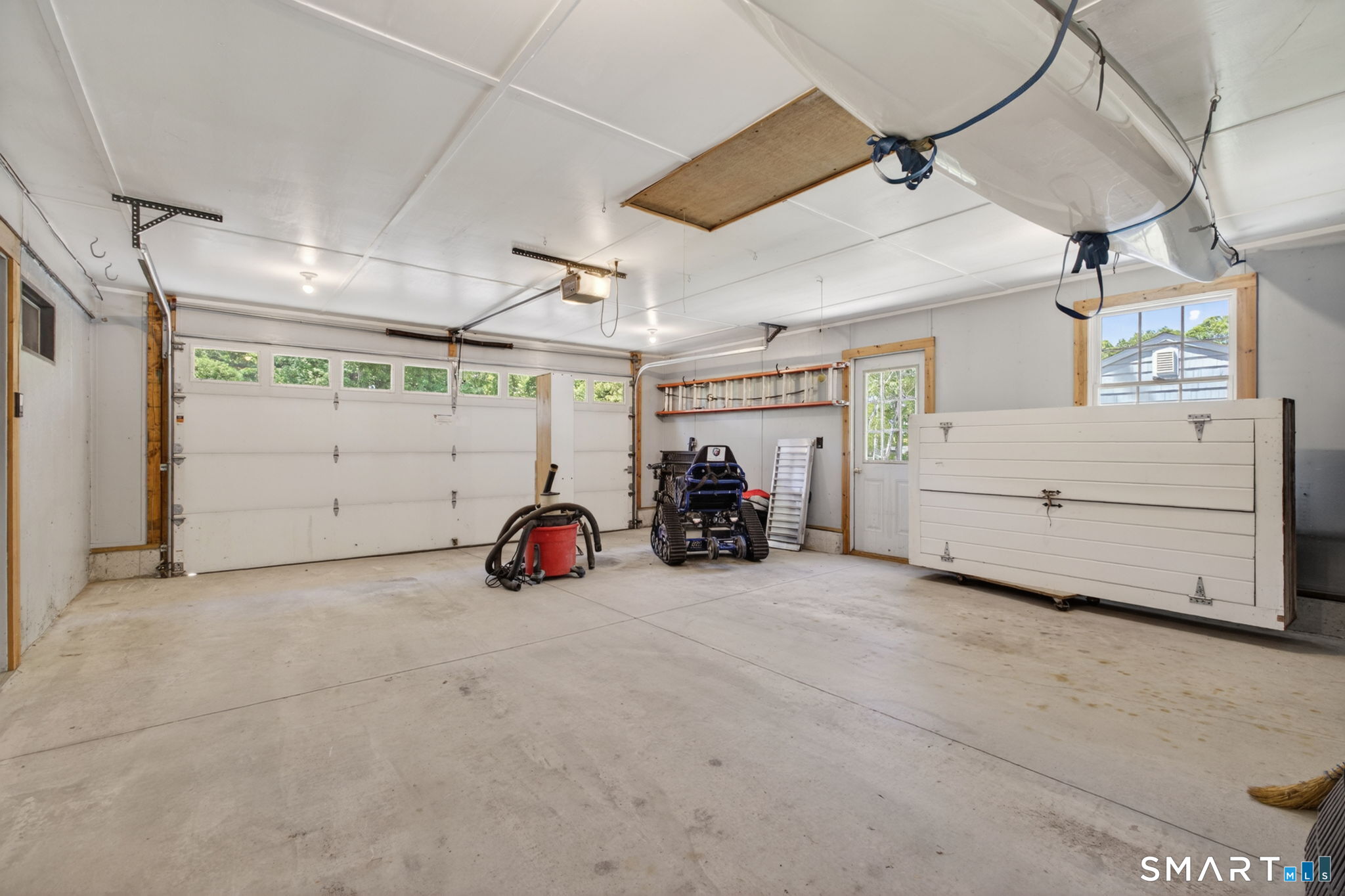 8 Liberty Ridge Clinton CT 06413