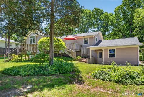 8 Liberty Ridge Clinton CT 06413