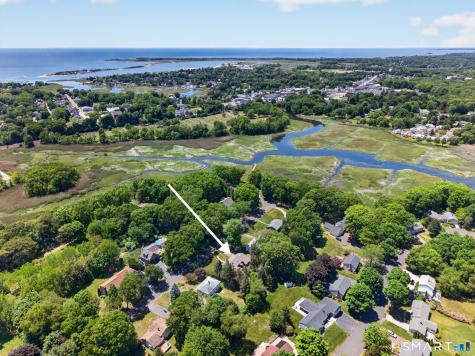 8 Liberty Ridge Clinton CT 06413