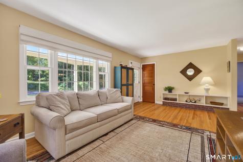 8 Liberty Ridge Clinton CT 06413
