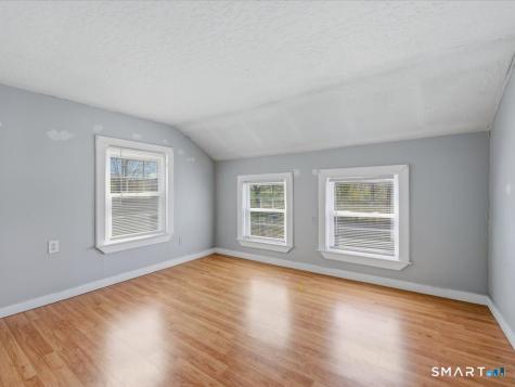 16 Grandview Terrace Portland CT 06480