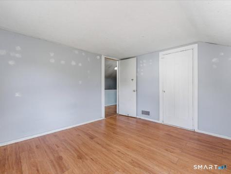 16 Grandview Terrace Portland CT 06480