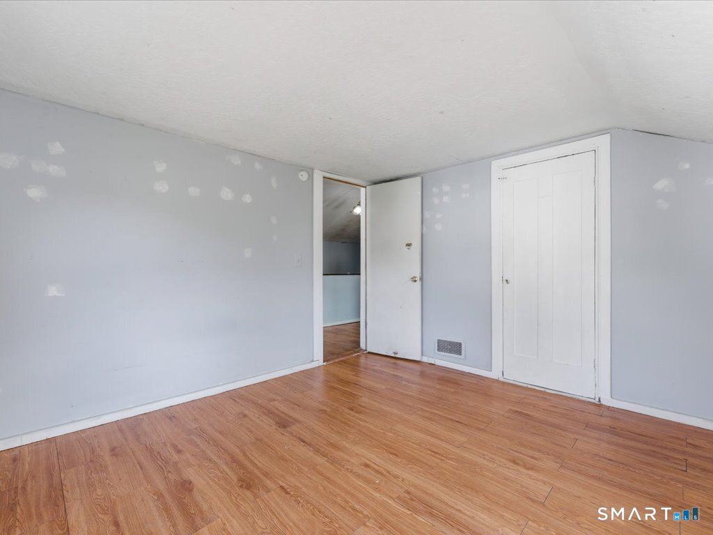 16 Grandview Terrace Portland CT 06480