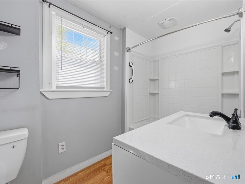 16 Grandview Terrace Portland CT 06480