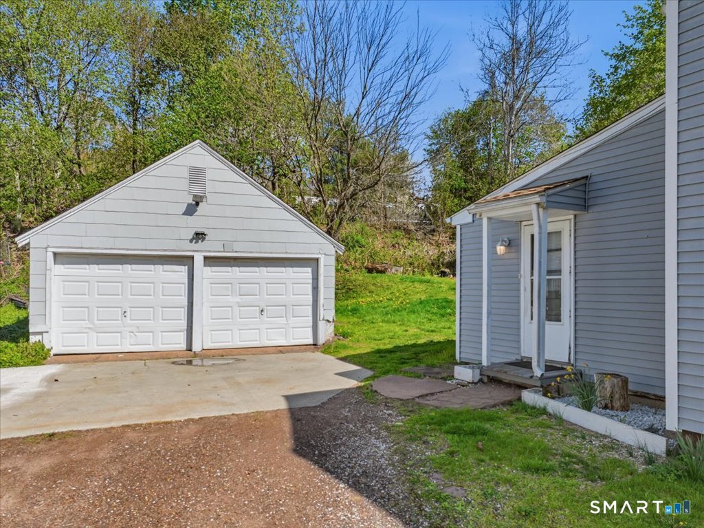 16 Grandview Terrace Portland CT 06480