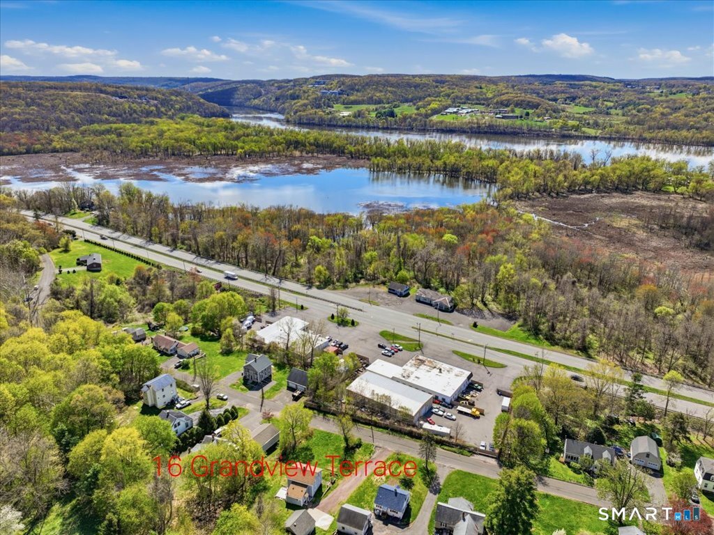16 Grandview Terrace Portland CT 06480