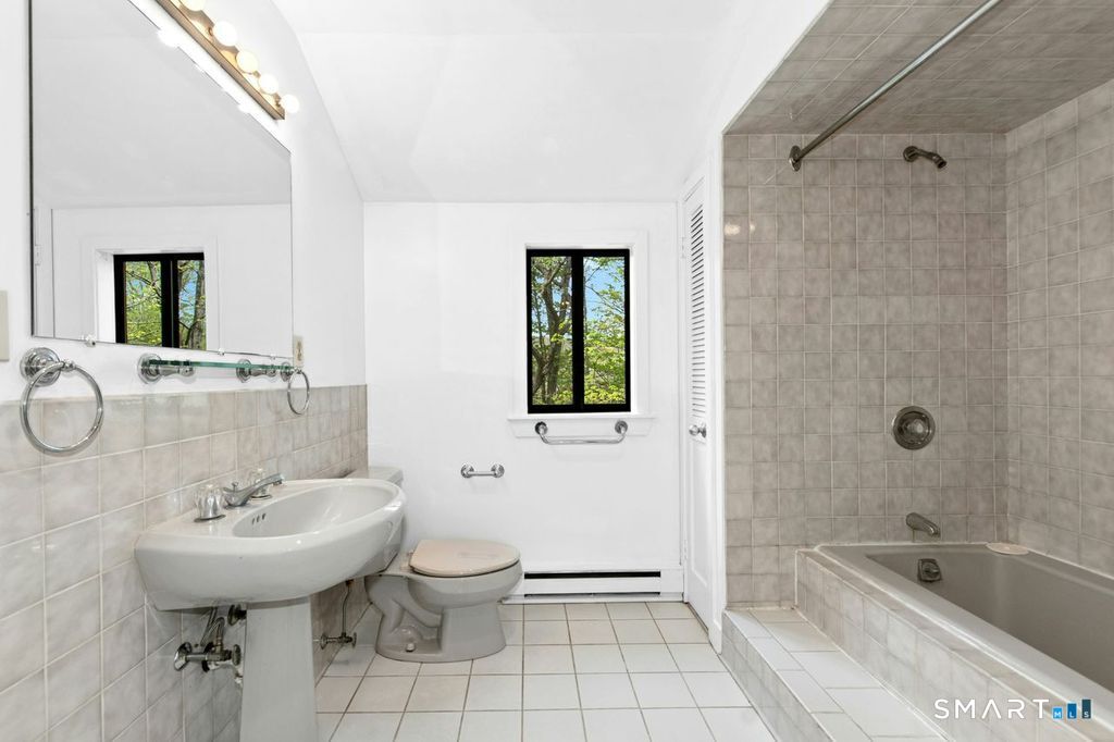 9 Sylvan Drive Ridgefield CT 06877