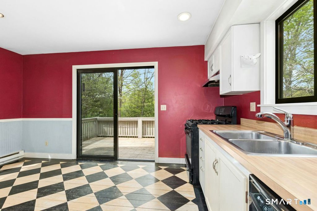 9 Sylvan Drive Ridgefield CT 06877