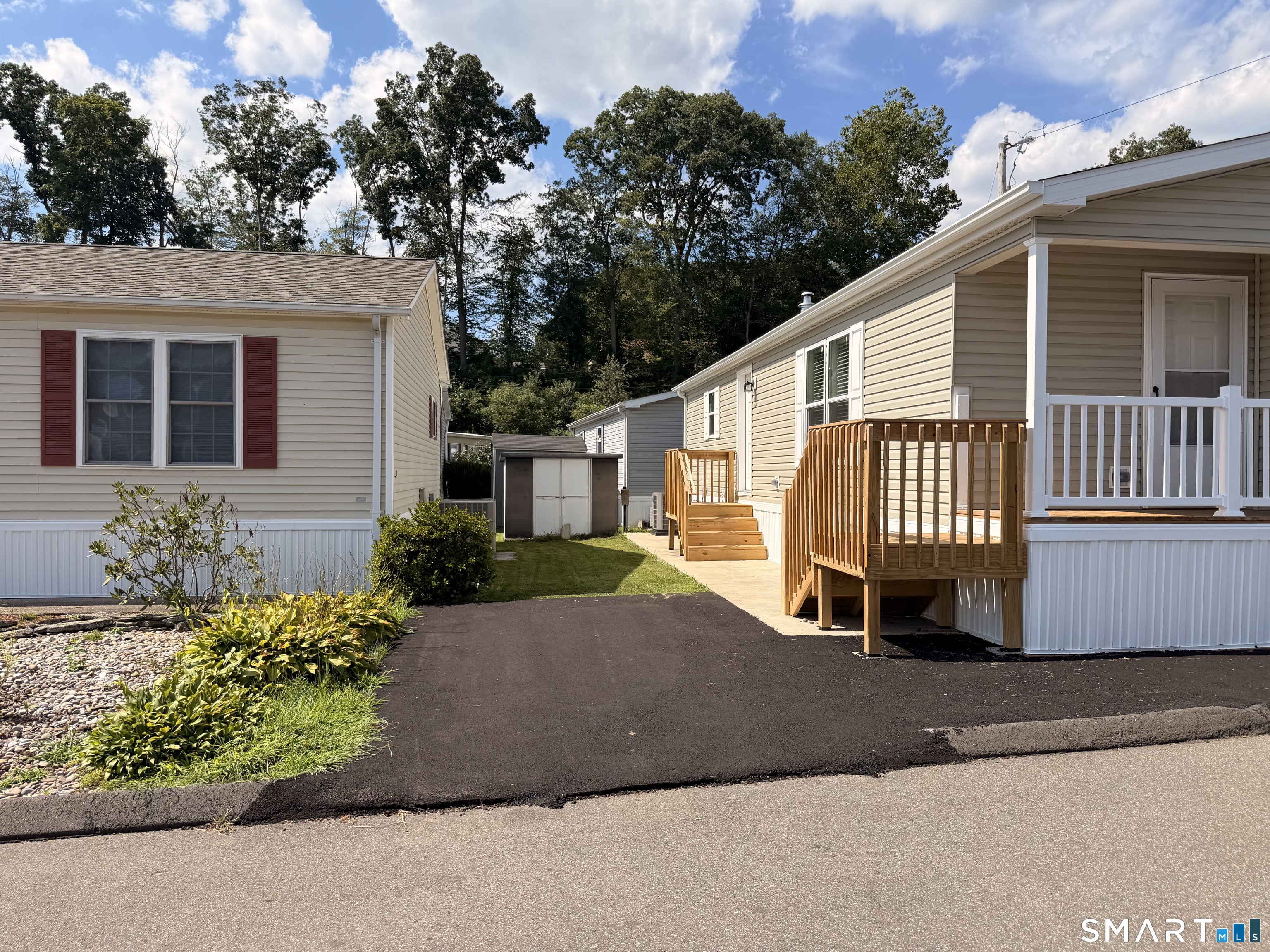 22 Loring Court Wallingford CT 06492