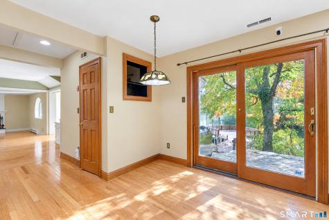 211 Phipps Drive West Haven CT 06516