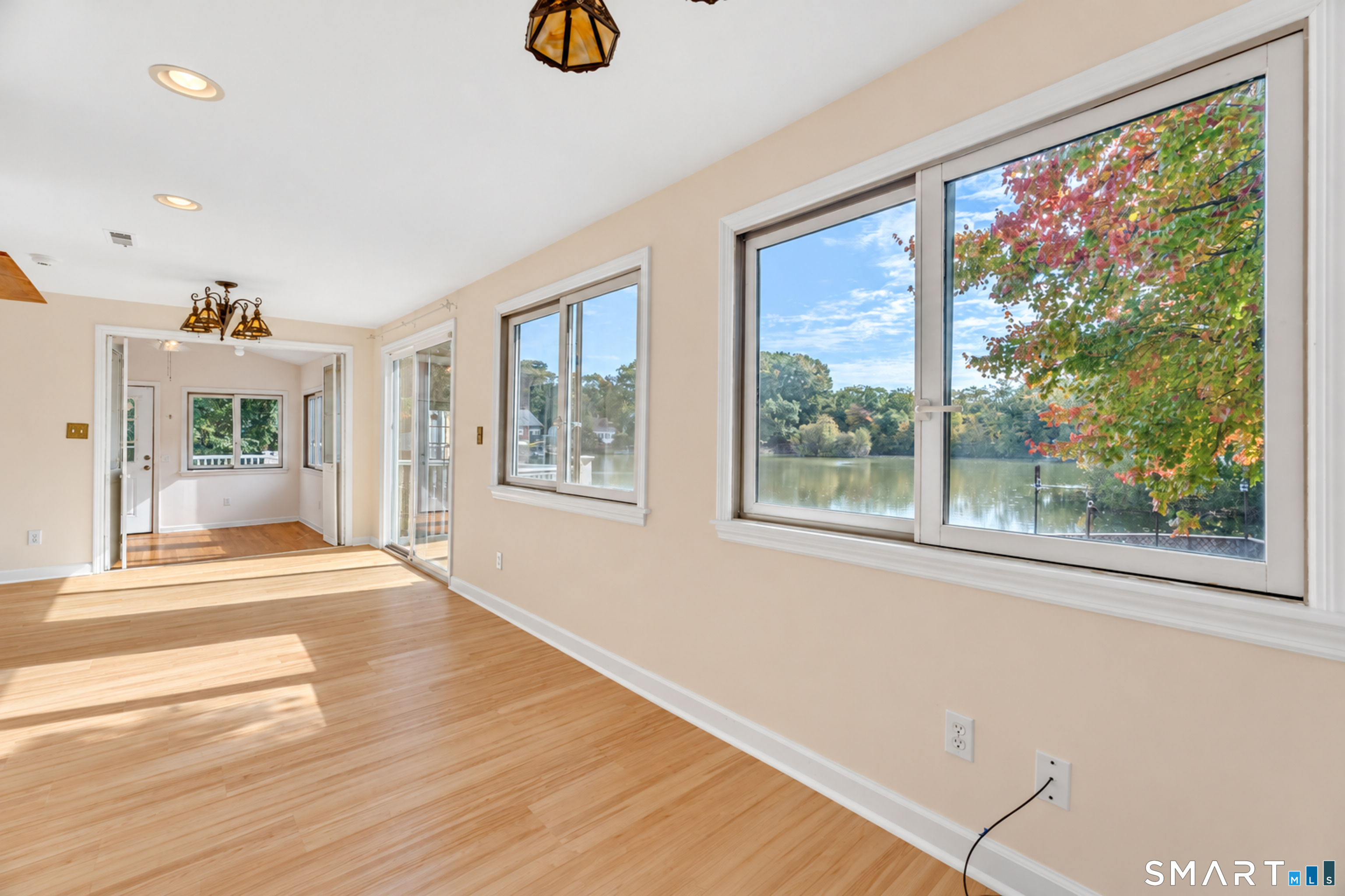 211 Phipps Drive West Haven CT 06516