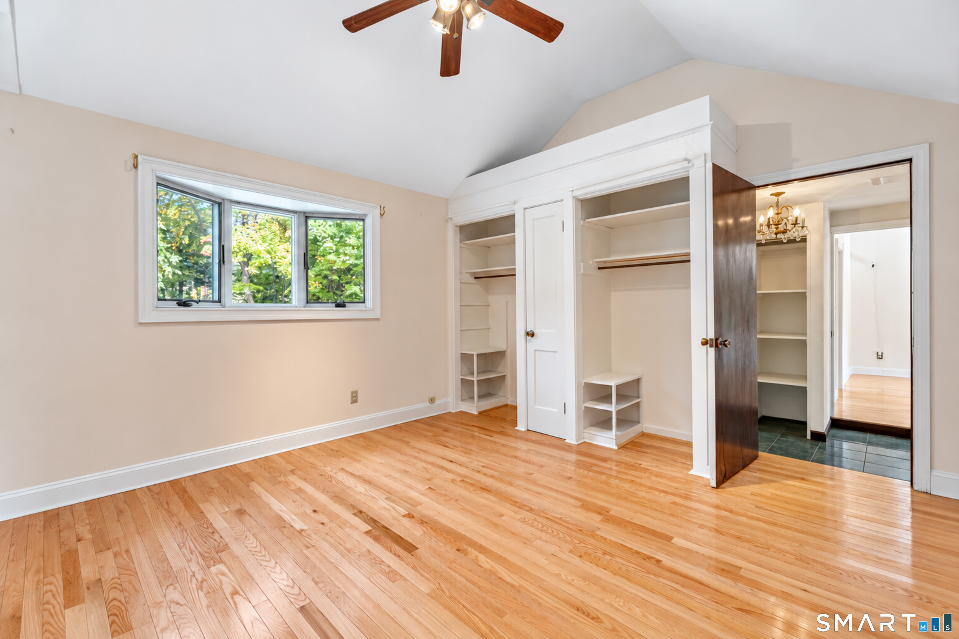 211 Phipps Drive West Haven CT 06516